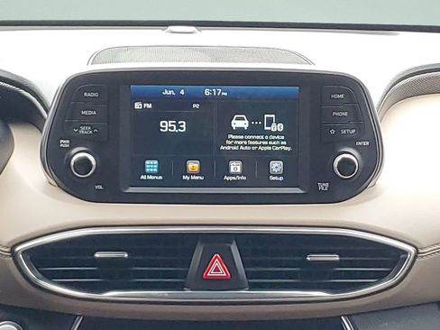Used 2019 Hyundai Santa Fe SEL FWD image 14