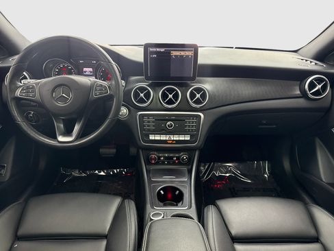 Used 2019 Mercedes-Benz CLA 250 image 20