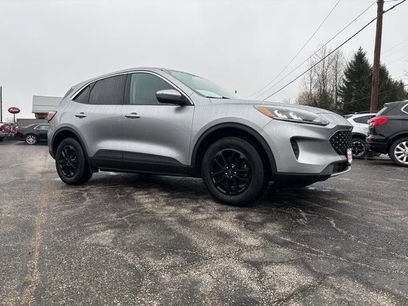 Used 2021 Ford Escape SE