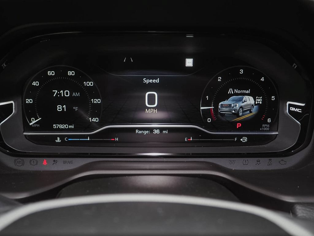 Used 2022 GMC Yukon Denali AWD/4WD image 16