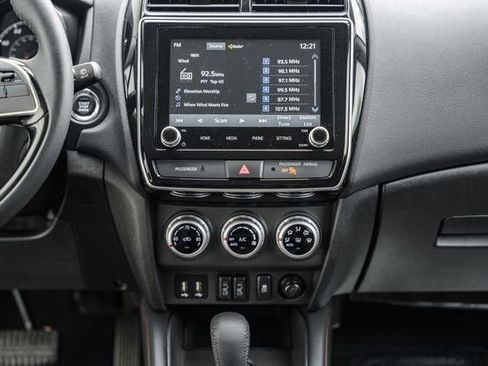 New 2024 Mitsubishi Outlander Sport SE image 19