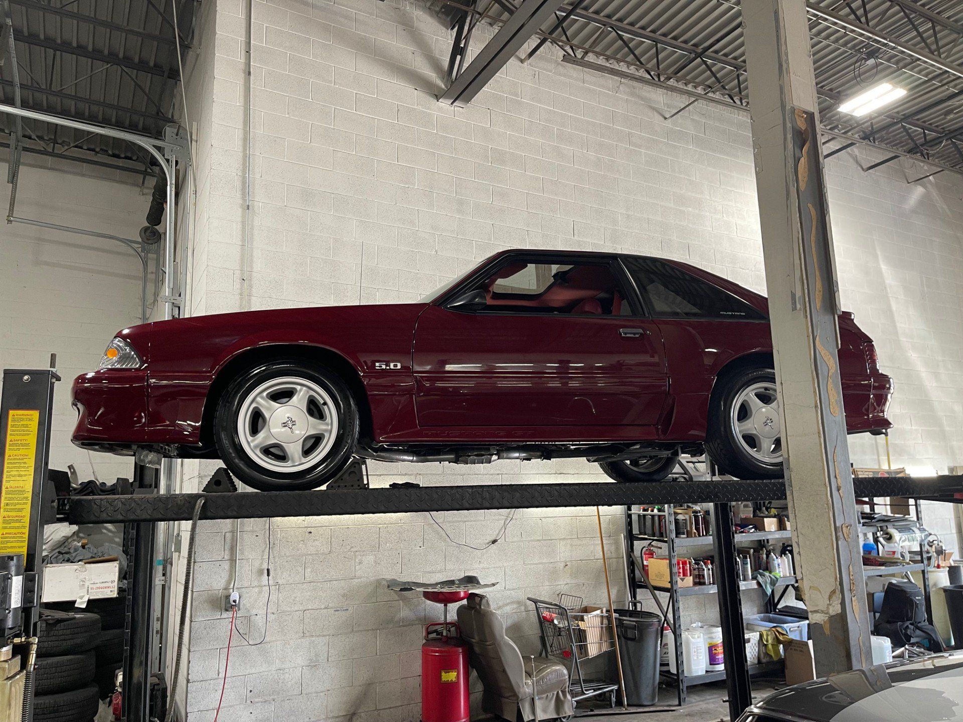 Used 1990 Ford Mustang GT RWD image 74