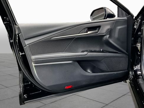 Used 2025 Toyota Camry LE w/ Convenience Package FWD image 21
