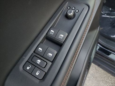 New 2026 Jeep Cherokee Limited image 25