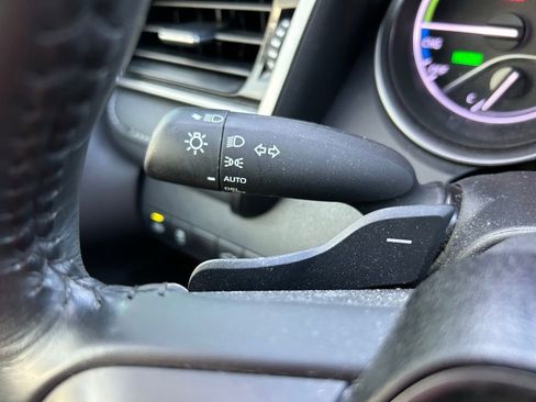 Used 2024 Toyota Camry XSE FWD image 23