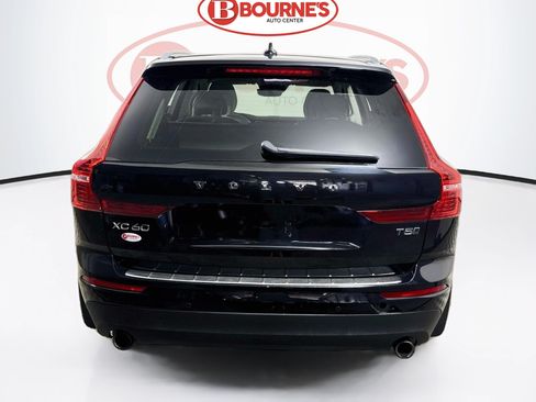 Used 2019 Volvo XC60 T5 Momentum w/ Premium Package AWD/4WD image 10