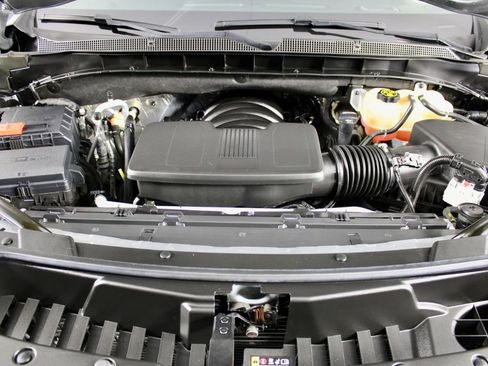 Used 2023 Chevrolet Tahoe LT w/ Luxury Package image 12