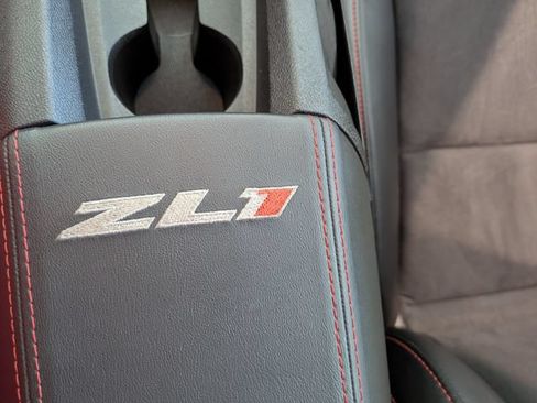 Used 2015 Chevrolet Camaro ZL1 RWD image 14