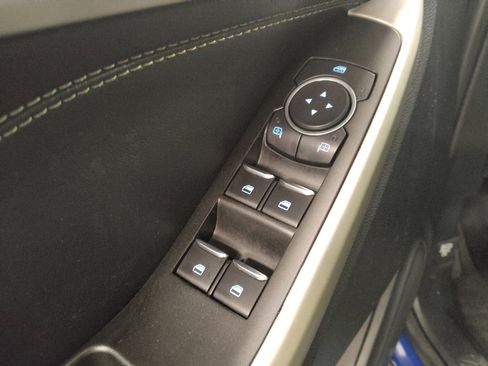 Used 2020 Ford Explorer XLT w/ Equipment Group 202A image 27