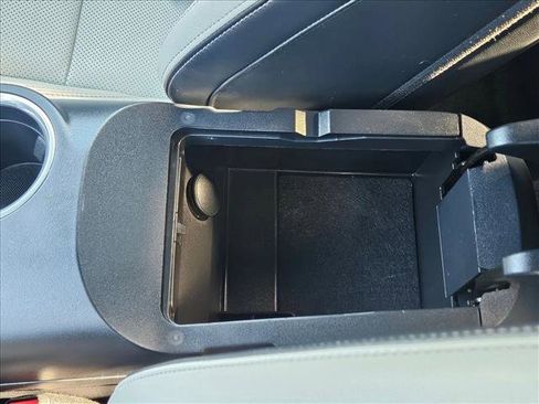 Used 2024 Ford Mustang Premium image 17