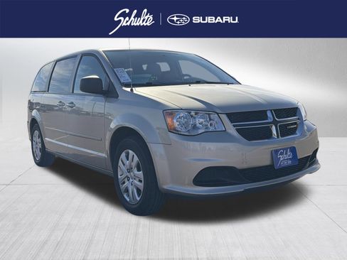 Used 2016 Dodge Grand Caravan SE w/ Quick Order Package 29E SE FWD image 1