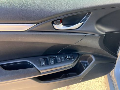 Used 2020 Honda Civic LX image 12