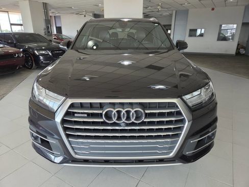 Used 2017 Audi Q7 3.0T Prestige AWD/4WD image 2