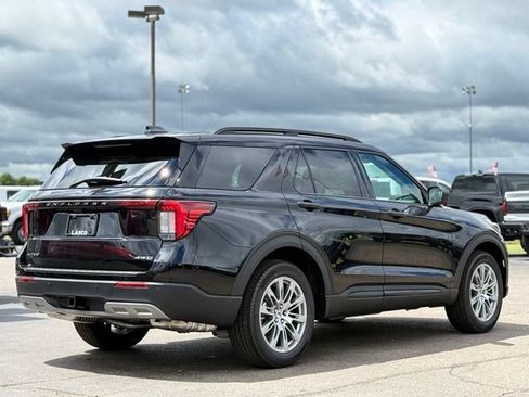 New 2026 Ford Explorer Active w/ Active Comfort Package AWD/4WD image 40