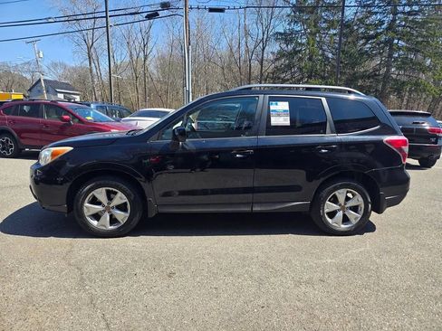 Used 2014 Subaru Forester 2.5i Premium w/ All-Weather Package AWD/4WD image 45