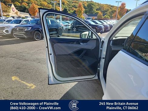 New 2026 Volkswagen Tiguan S image 24