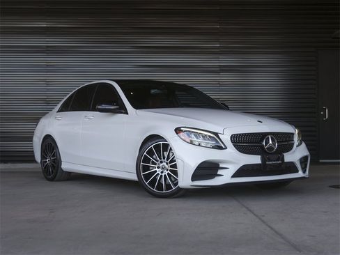 Used 2021 Mercedes-Benz C 300 Sedan image 9
