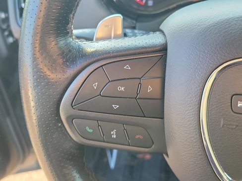 Used 2023 Dodge Durango GT image 28