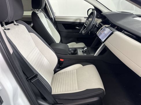 Used 2025 Land Rover Discovery Sport S AWD/4WD image 20