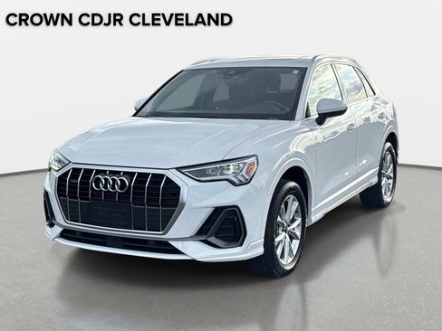 Used 2025 Audi Q3 2.0T Premium AWD/4WD image 9