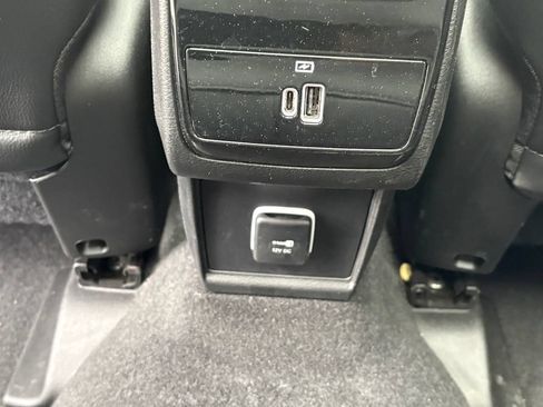 Used 2025 Jeep Compass Limited w/ Elite Group AWD/4WD image 14