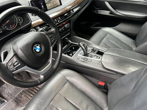 Used 2017 BMW X6 sDrive35i image 10