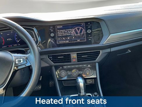 Used 2019 Volkswagen Jetta SEL w/ Cold Weather Package image 11