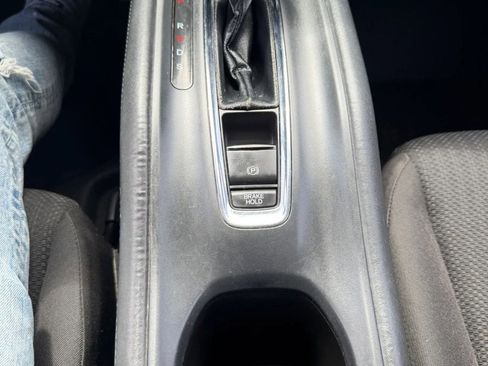 Used 2016 Honda HR-V EX image 20