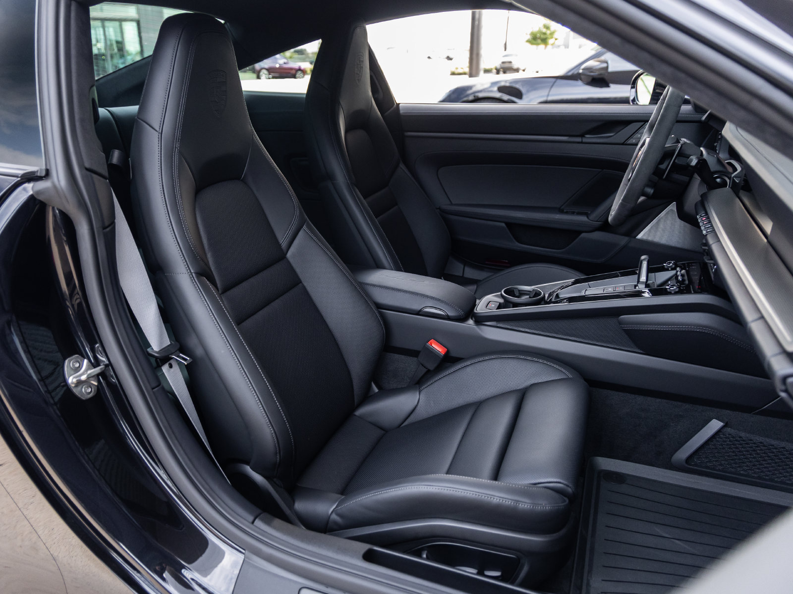 Certified 2025 Porsche 911 Carrera 4 GTS AWD/4WD image 44