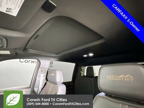 Used 2024 Chevrolet Silverado 2500 High Country w/ High Country Premium Package AWD/4WD image 27