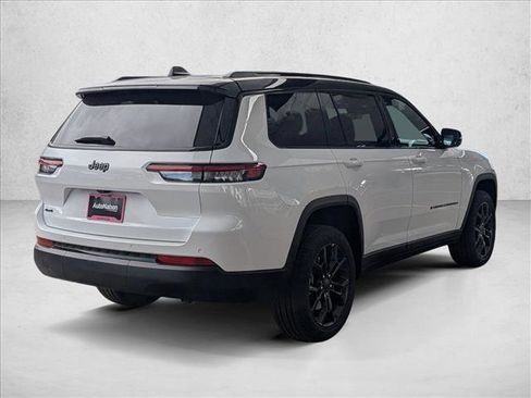 New 2025 Jeep Grand Cherokee L Limited image 2