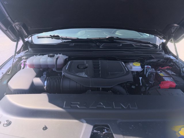 Used 2026 RAM 1500 Limited AWD/4WD image 22