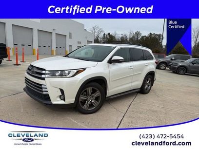 Used 2017 Toyota Highlander Limited Platinum