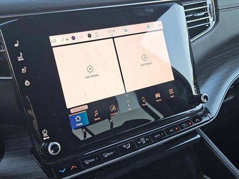 Used 2024 Jeep Wagoneer Series II image 15