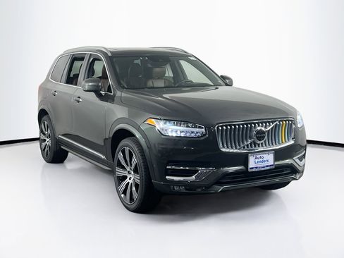 Used 2022 Volvo XC90 T6 Inscription w/ Advanced Package image 3