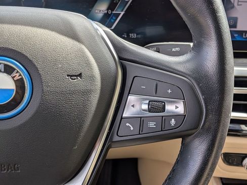 Certified 2023 BMW i4 eDrive35 image 33