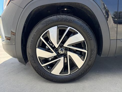Certified 2026 Volkswagen Atlas SE AWD/4WD image 27