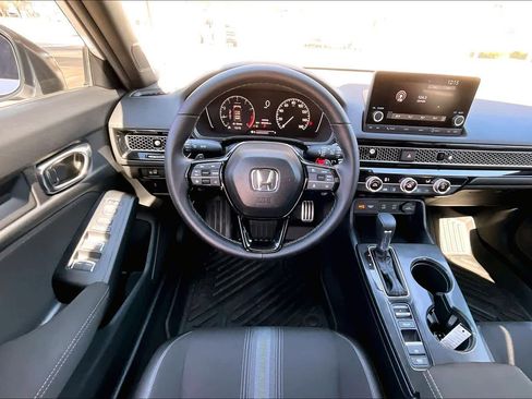 Certified 2025 Honda Civic Sport image 5