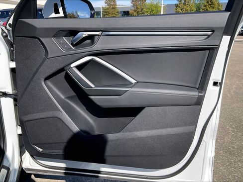 Used 2022 Audi Q3 2.0T Premium Plus image 20