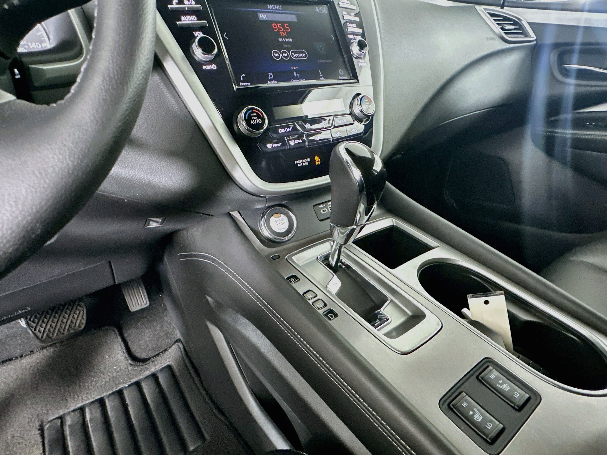 Used 2023 Nissan Murano SV FWD image 24