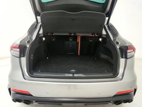 Used 2022 Maserati Levante Modena AWD/4WD image 29