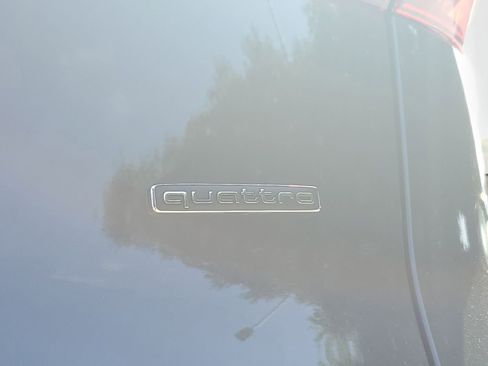 Used 2025 Audi Q5 Premium Plus w/ Premium Plus image 8