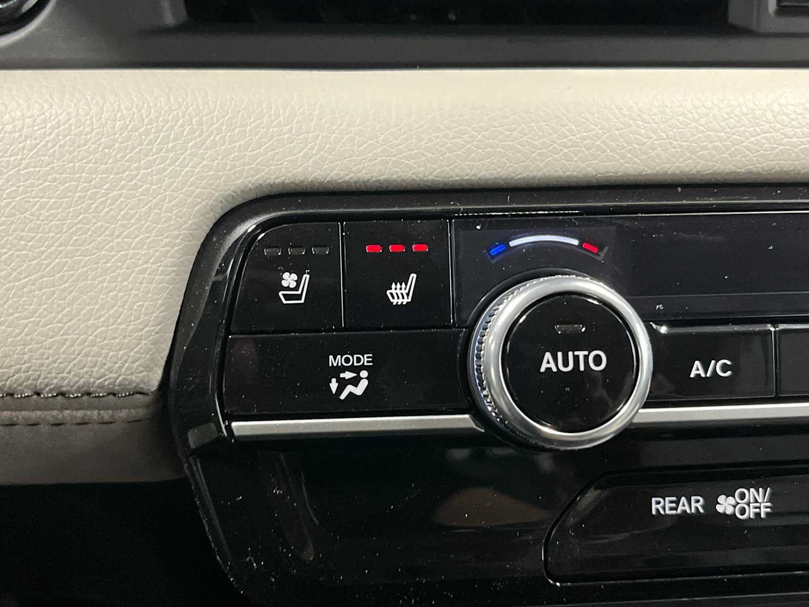 New 2026 Honda Pilot Elite image 20