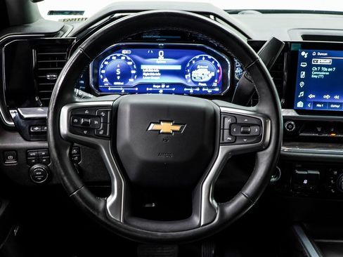 Used 2024 Chevrolet Silverado 3500 LTZ w/ LTZ Premium Package image 17