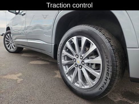 Used 2023 Chevrolet Traverse Premier w/ LPO, Floor Liner Package image 17