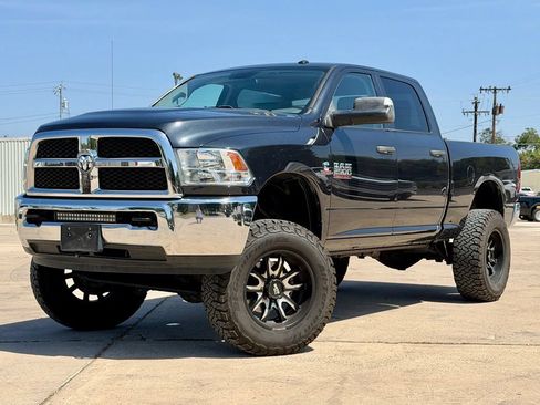 Used 2018 RAM 2500 Tradesman w/ Chrome Appearance Group AWD/4WD image 1