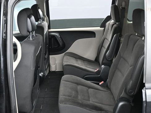 Used 2017 Dodge Grand Caravan SE w/ Power Window Group image 29