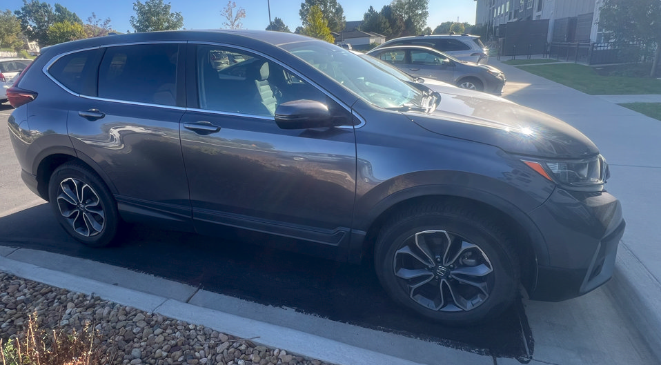 Used 2021 Honda CR-V EX image 2