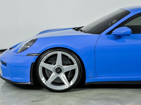 Used 2022 Porsche 911 GT3 RWD image 6