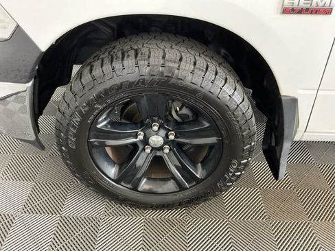 Used 2016 RAM 1500 ST w/ SXT Appearance Group AWD/4WD image 22